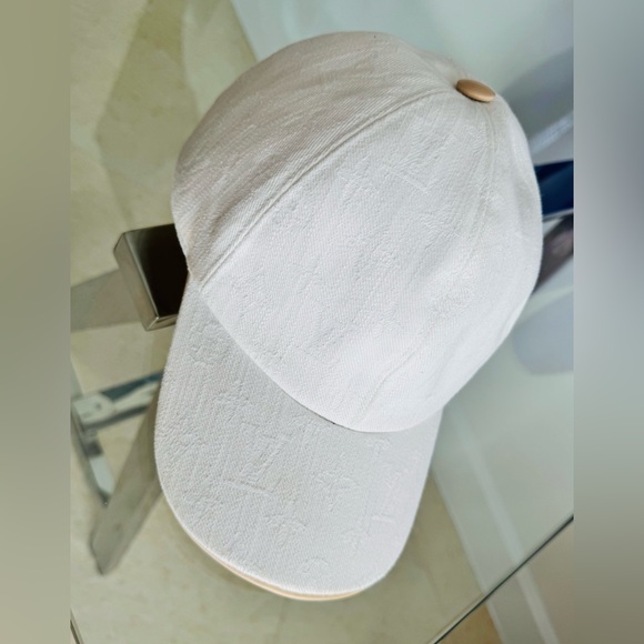 Louis Vuitton Accessories - Louis Vuitton Women's LV Cream Baseball Cap